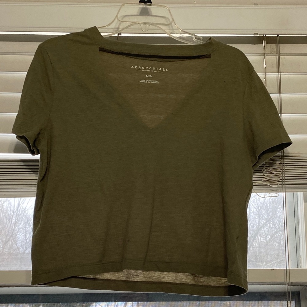 short sleeve T- Shirt with low cutout